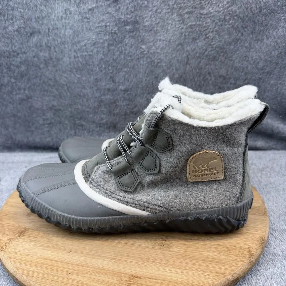 Sorel Waterproof Boots Womens Size 9.5 Gray Felt Winter Sneakers NL3150-257